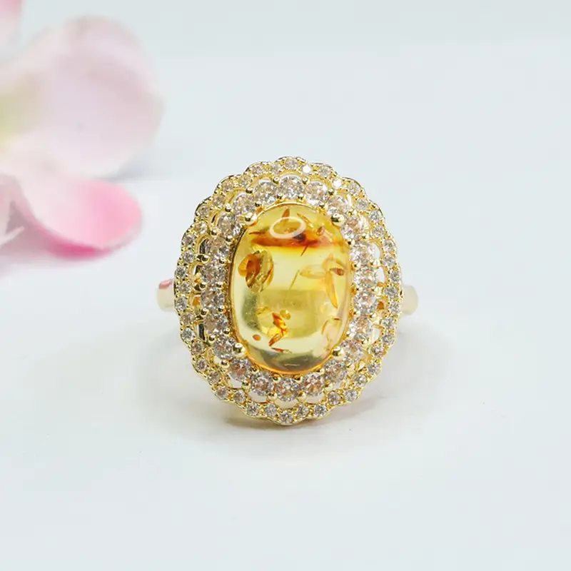 Guan Yu Natural Amber Ring for Women — feature 4