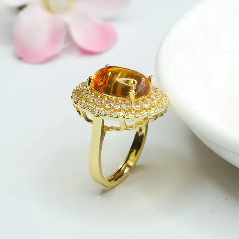Guan Yu Natural Amber Ring for Women — feature 8