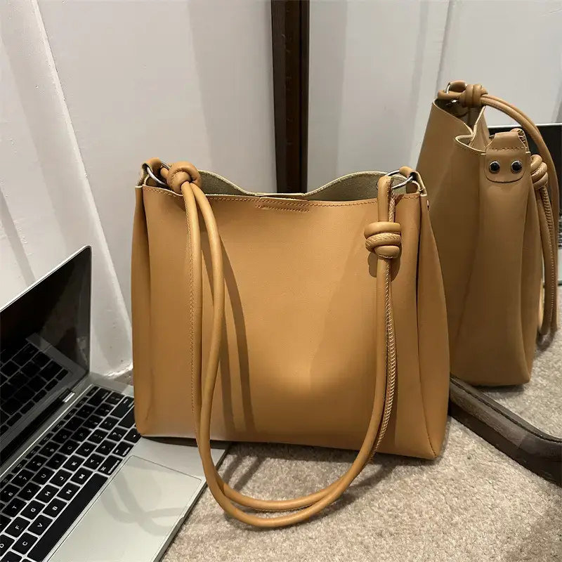 Black Crossbody Tote Bag for Women Winter Style - Image 6