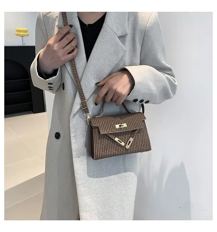 Women's White Woven Shoulder Crossbody Bag 2023 — feature 23