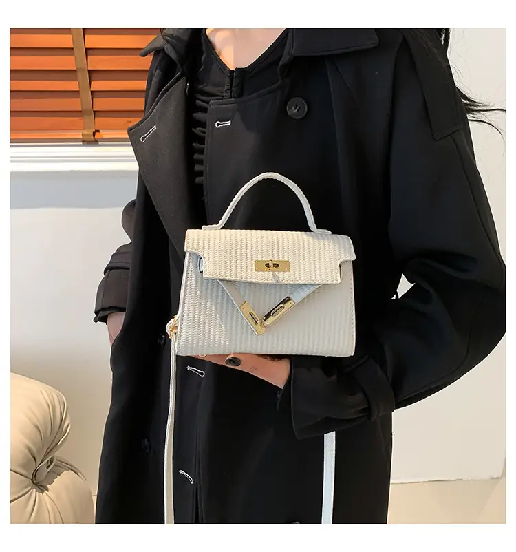 Women's White Woven Shoulder Crossbody Bag 2023 — feature 28