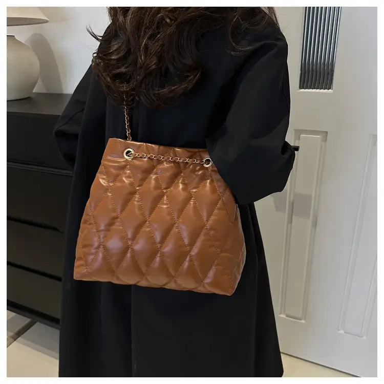 Black Diamond Embroidered Tote Bag for Women — feature 15