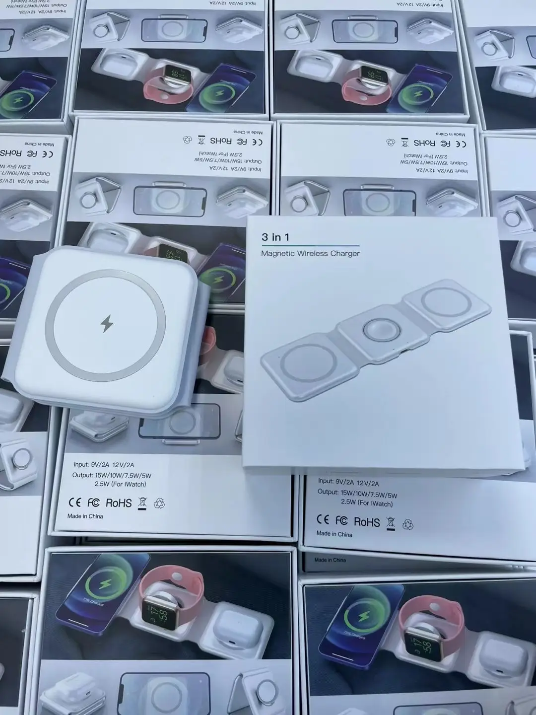 手机耳机手表充电器