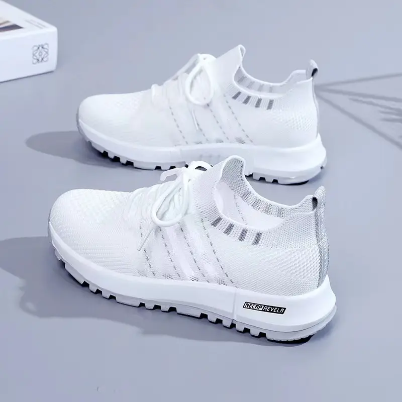 Women White Checkered Casual Sneakers 2025 - Image 19