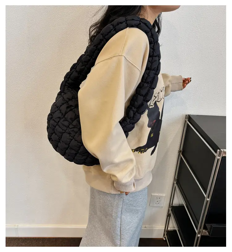 2025 Nylon Shoulder Bag with Embroidery Design — feature 1