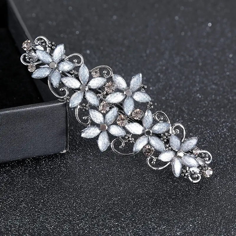Pearl Hair Clip Large Silver Floral Design - Image 8