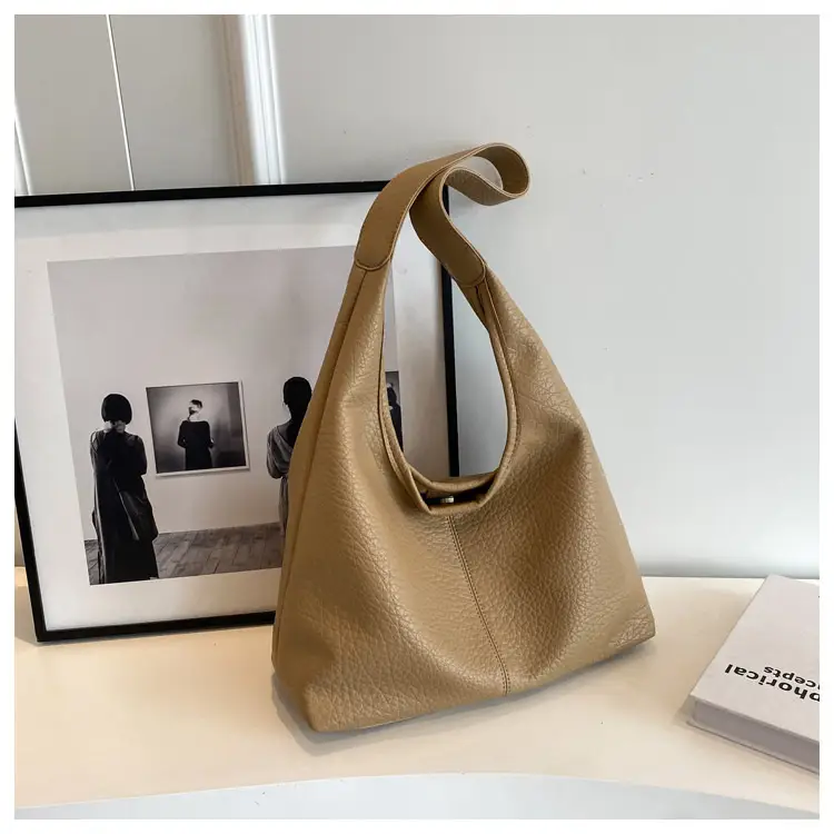 Women Large Capacity Tan Leather Tote Bag 2023 — feature 48