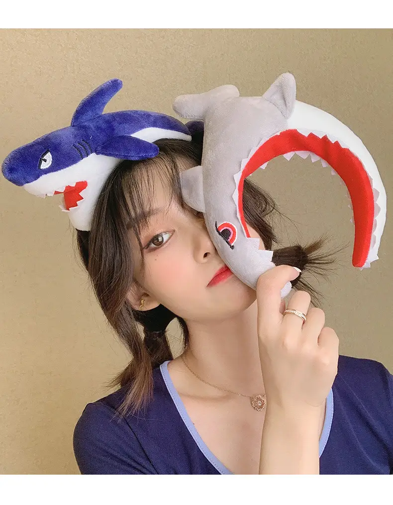 Cute Cartoon Headband for Women Pink Furry — feature 6