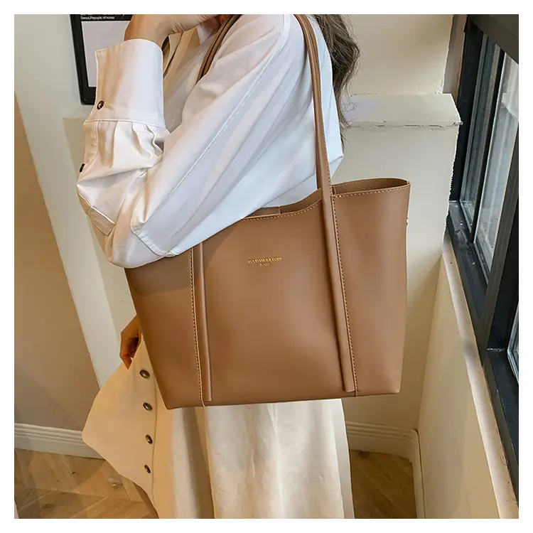 Black Leather Tote Bag for Women 2023 Winter — feature 14