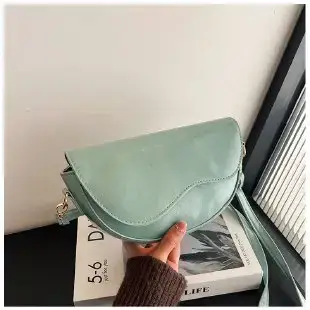 Black Textured Shoulder Bag for Women 2024 - Image 6