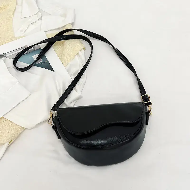 Black Textured Shoulder Bag for Women 2024 - Image 2