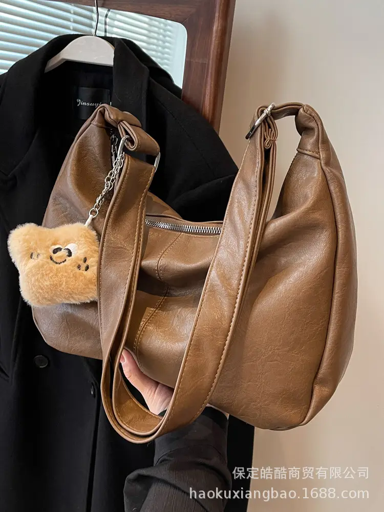 Women Large Capacity Brown Leather Shoulder Bag 2023 - Image 12