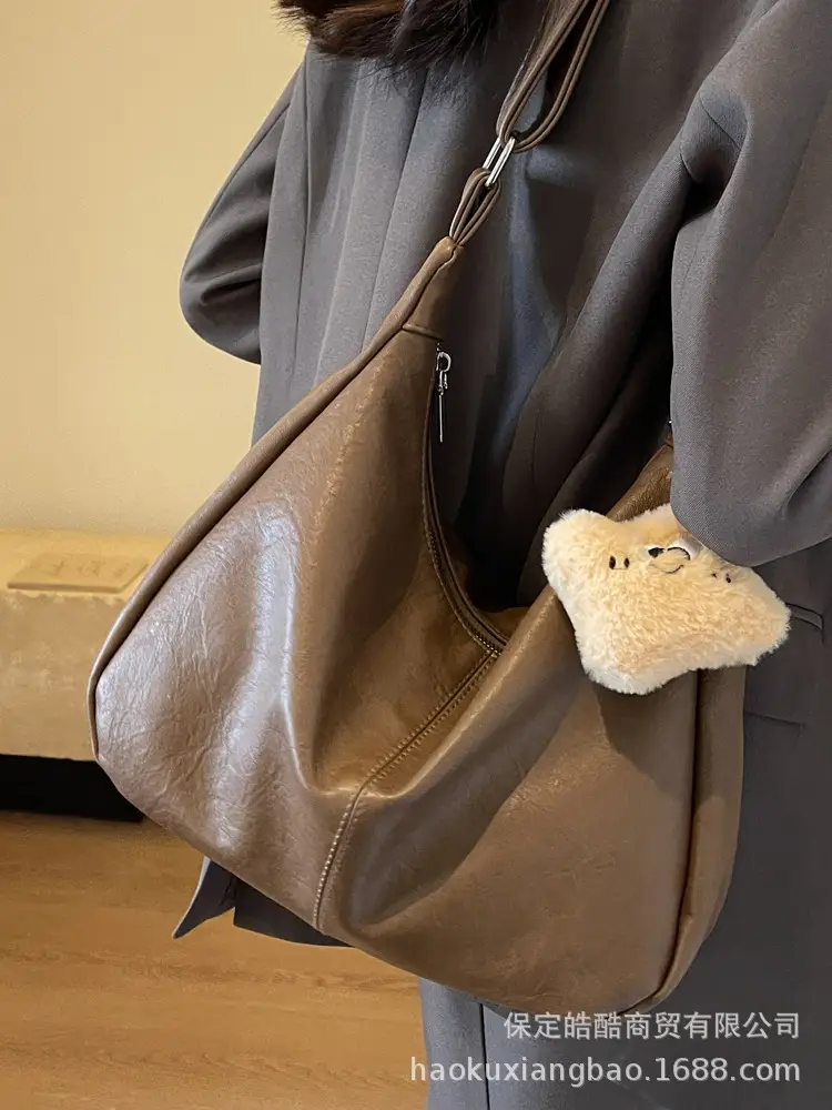 Women Large Capacity Brown Leather Shoulder Bag 2023 - Image 14