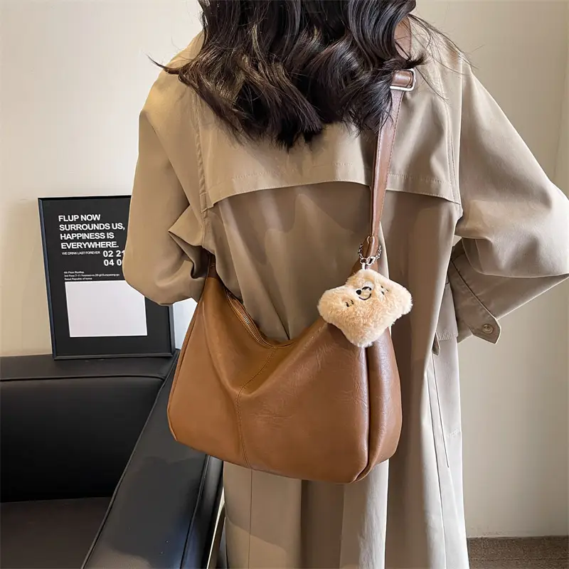 Women Large Capacity Brown Leather Shoulder Bag 2023 - Image 2