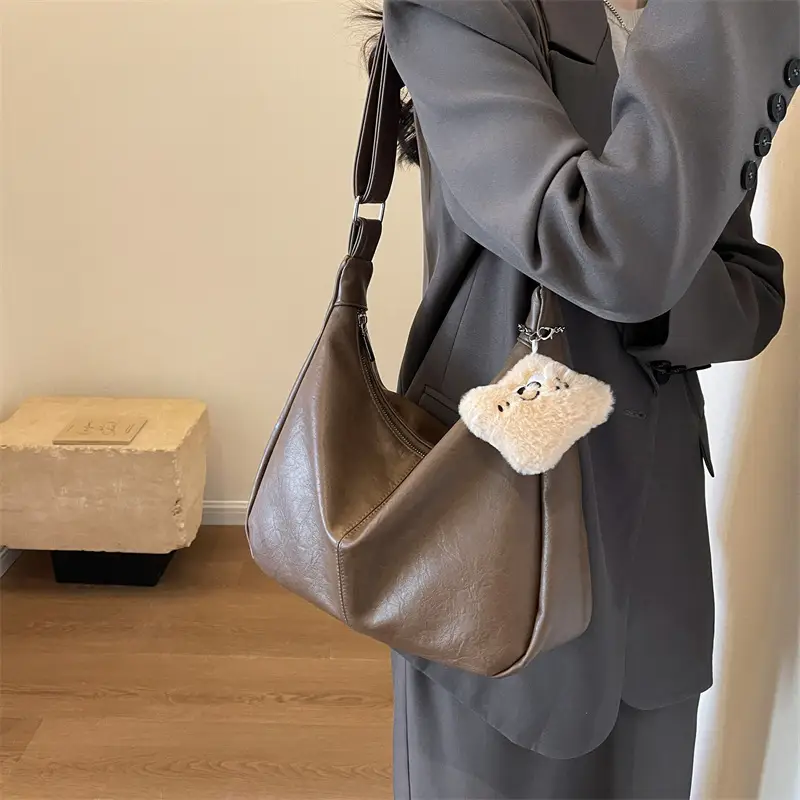 Women Large Capacity Brown Leather Shoulder Bag 2023 - Image 5