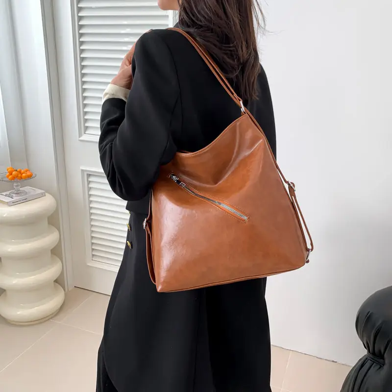 Brown Leather Women's Large Capacity Shoulder Messenger Bag - Image 6