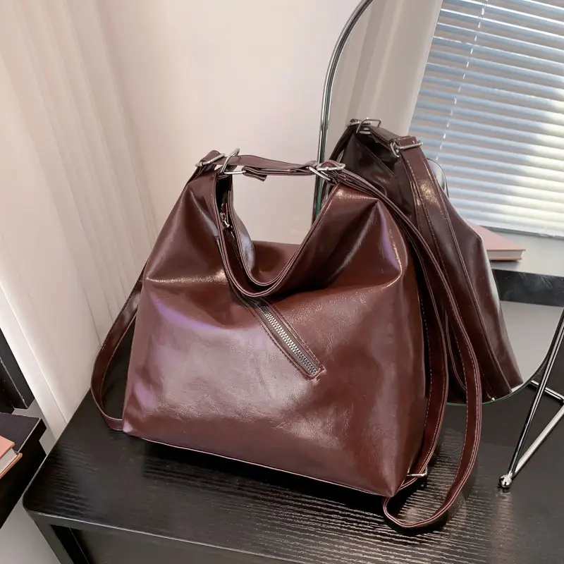 Brown Leather Women's Large Capacity Shoulder Messenger Bag - Image 3
