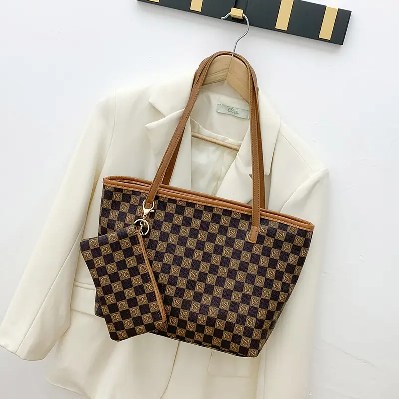 2-piece Chessboard Plaid Tote Bag with Wallet & Pendant - Image 3