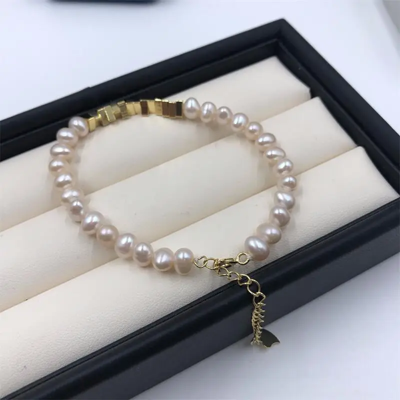 Pearl Bracelet with Gold Clasp for Women - Image 4