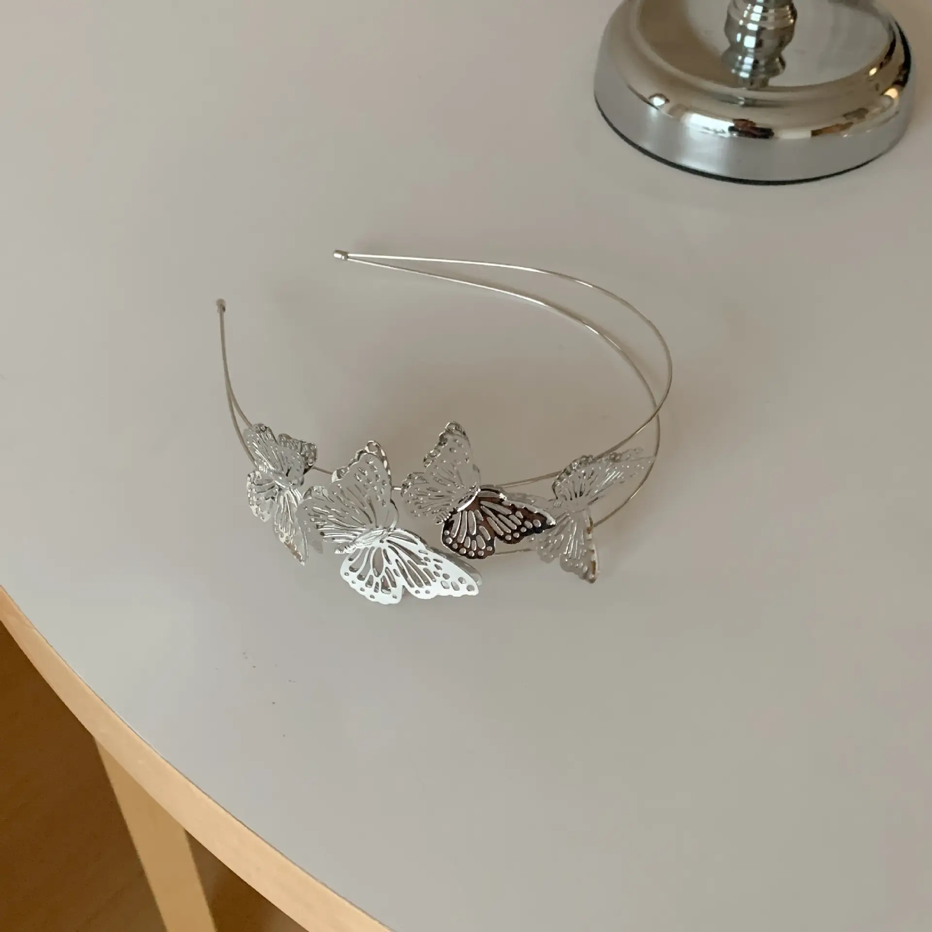 Silver Gold Butterfly Headband for Women 2023 — feature 7