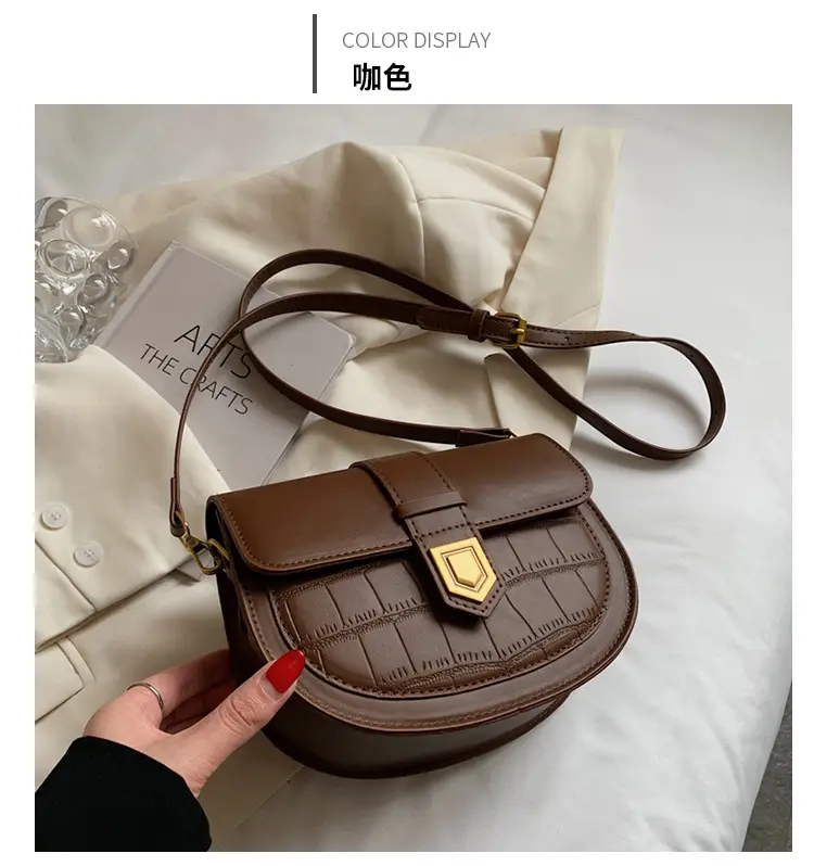 Retro French Saddle Bag Women Spring 2023 — feature 26
