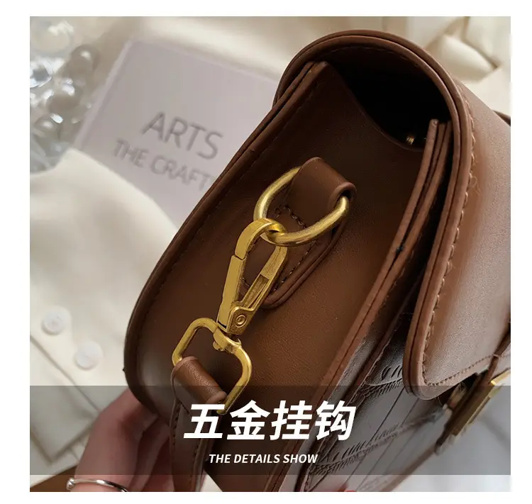 Retro French Saddle Bag Women Spring 2023 — feature 3