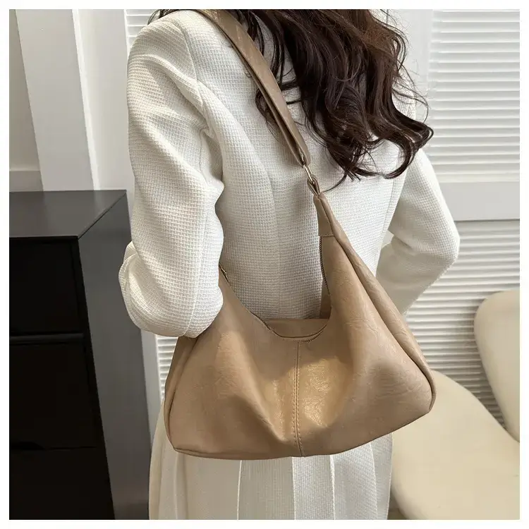 Women Retro Korean Style Shoulder Bag 2024 — feature 12