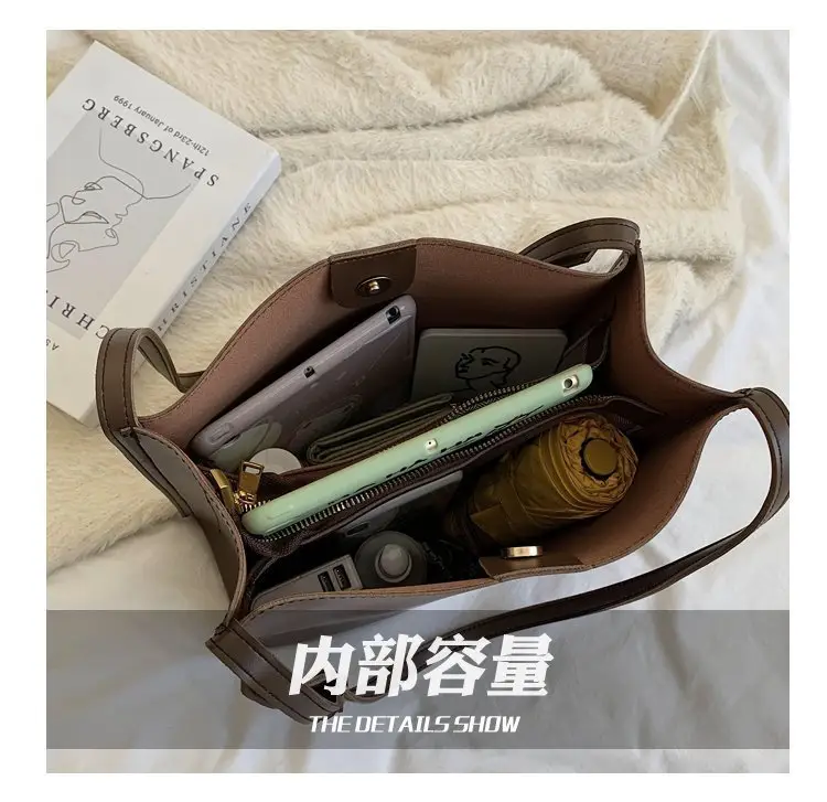 Women's White Retro Shoulder Bag 2023 Summer — feature 6