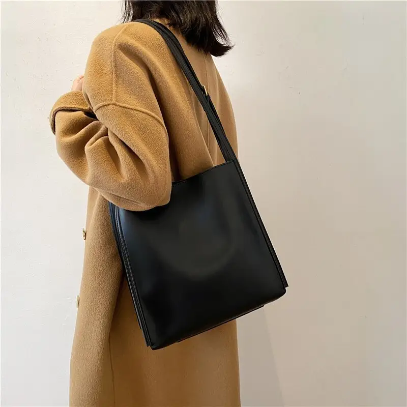 Women's White Retro Shoulder Bag 2023 Summer - Image 3