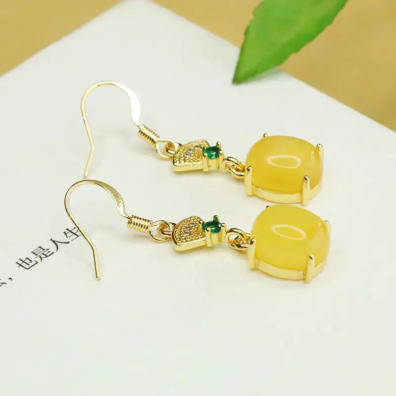 Aiyu Yellow Beeswax Fan Shaped Earrings