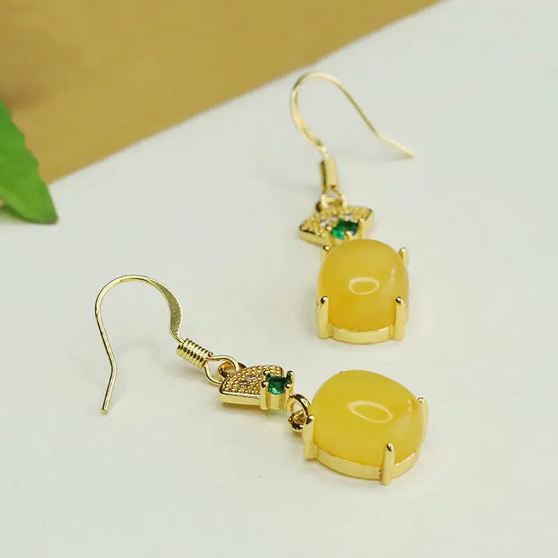 Aiyu Yellow Beeswax Fan Shaped Earrings