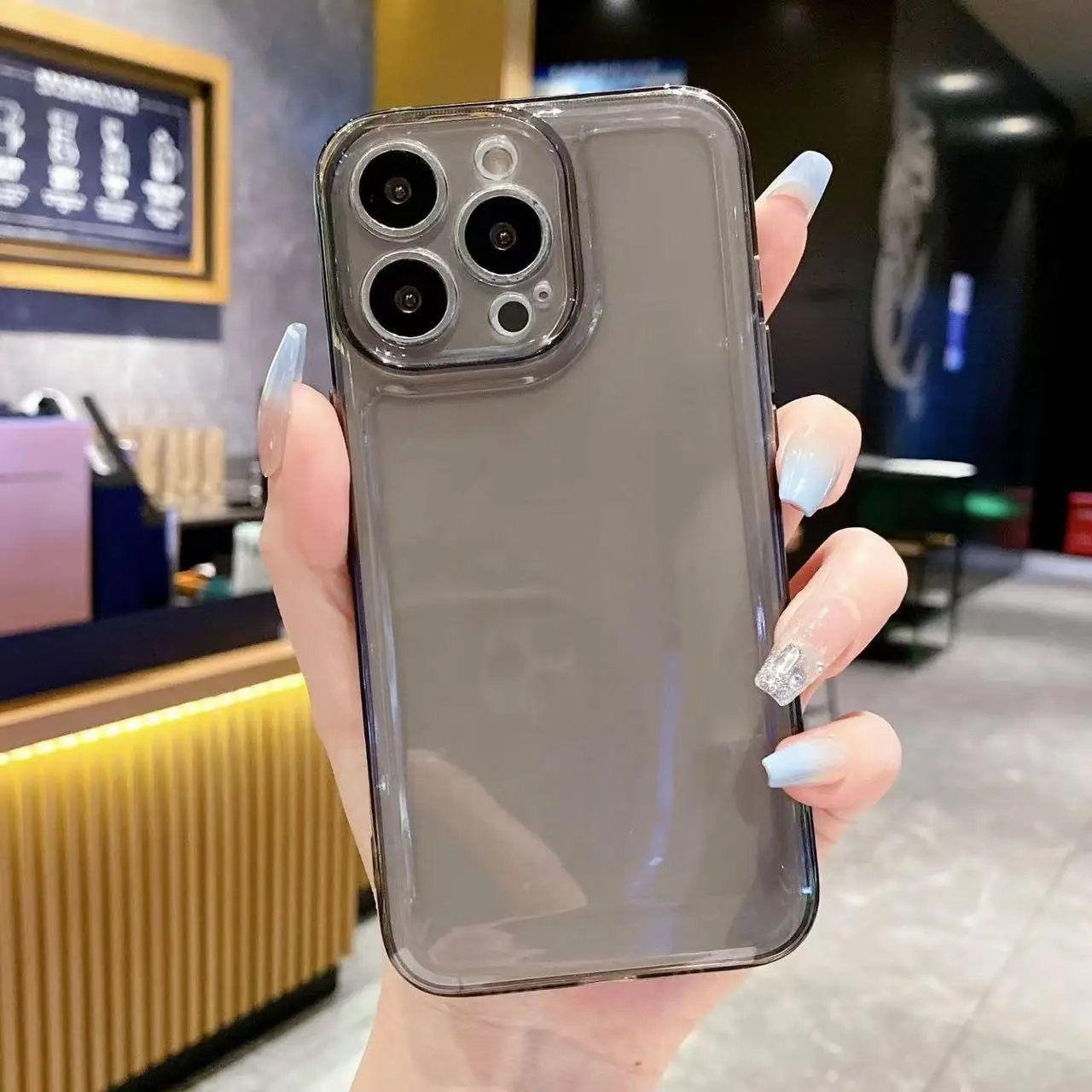 Transparent Phone Case for Apple 16 Pro Max with Anti-Drop Protection — feature 13