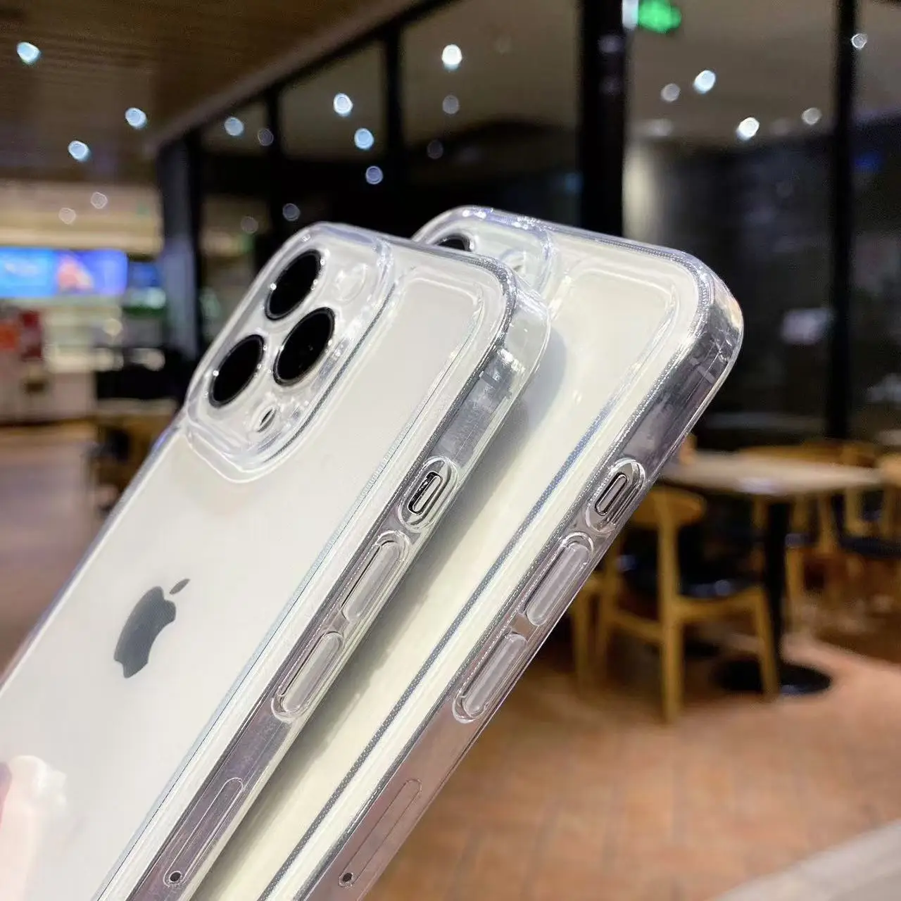 Transparent Phone Case for Apple 16 Pro Max with Anti-Drop Protection — feature 3