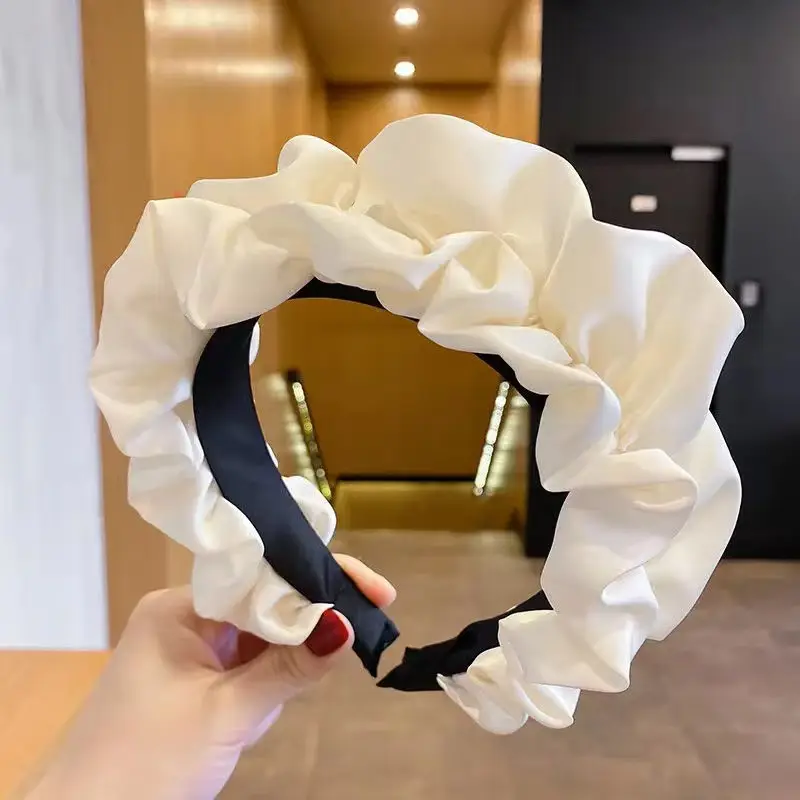 White Satin Skull Top Headband for Women Summer - Image 4
