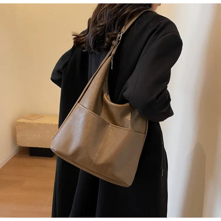 Women Large Capacity Brown Tote Bag 2023 — feature 7