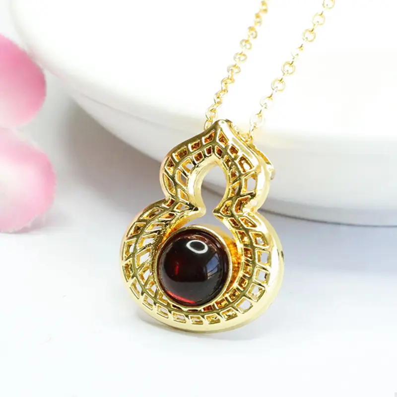 Guan Yu Pendant Necklace with Natural Amber Blood Gourd Design - Image 3