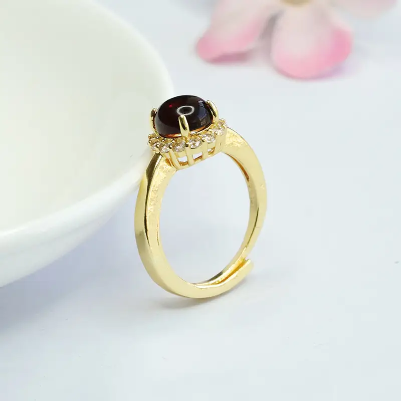 Guan Yu Natural Amber Ring Baltic Blood Amber Ring — feature 9
