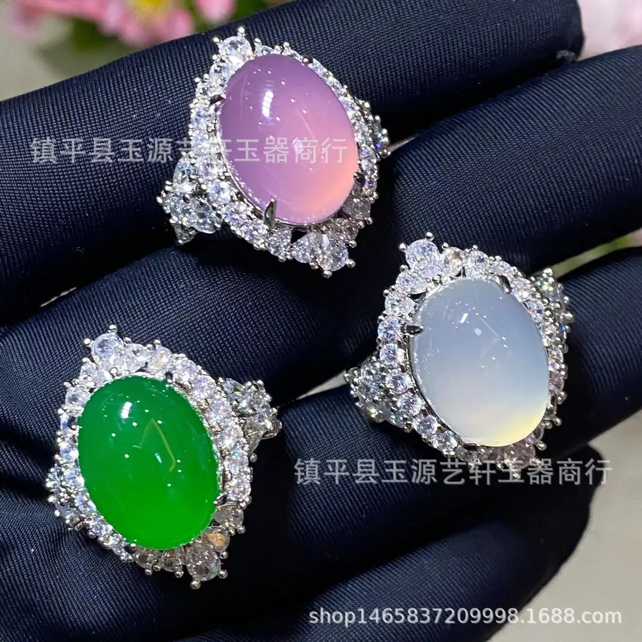 Natural Ice Brazil Big Pigeon Egg Green Chalcedony Ring — feature 3