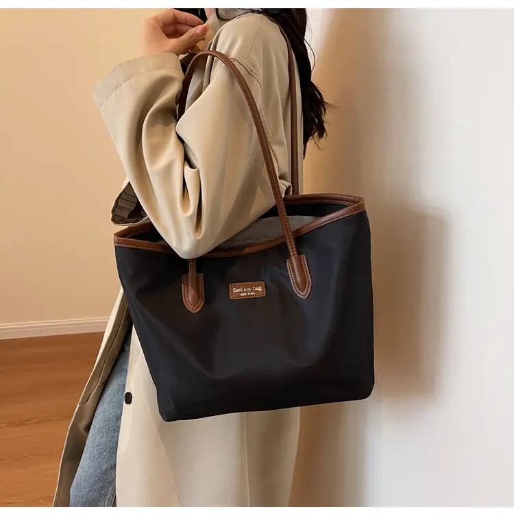 Black Leather Shoulder Bag for Women 2023 — feature 10