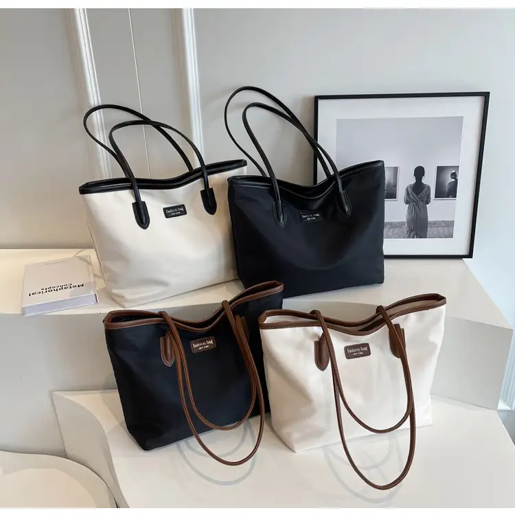 Black Leather Shoulder Bag for Women 2023 — feature 24