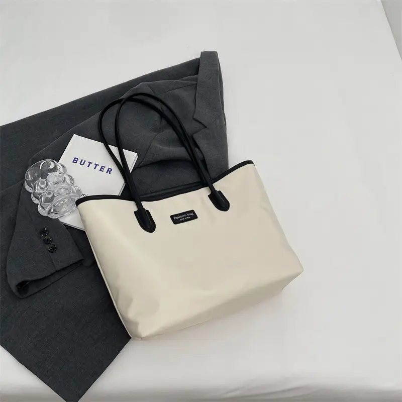 Black Leather Shoulder Bag for Women 2023 - Image 3
