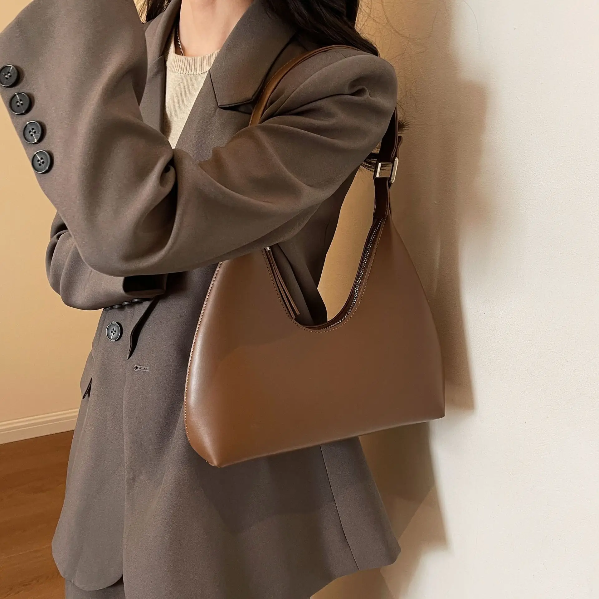2023 New Retro Underarm Bag for Women - Image 8
