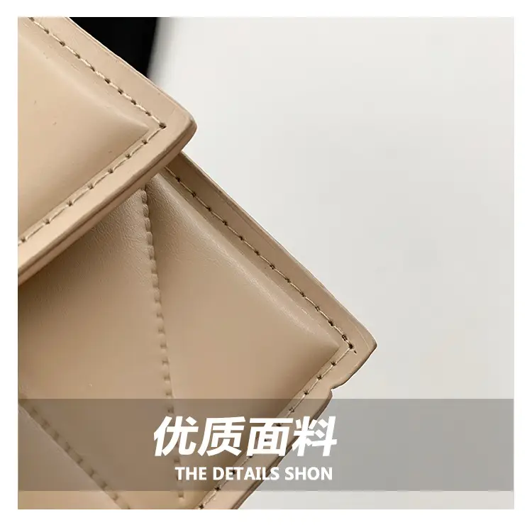 Women's Cream Chain Shoulder Bag with Logo — feature 5