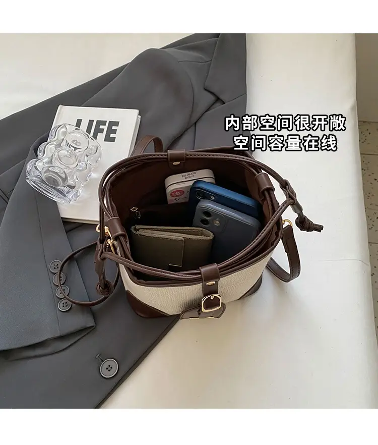 Women's Winter Canvas Shoulder Bag with Brown Accents — feature 7