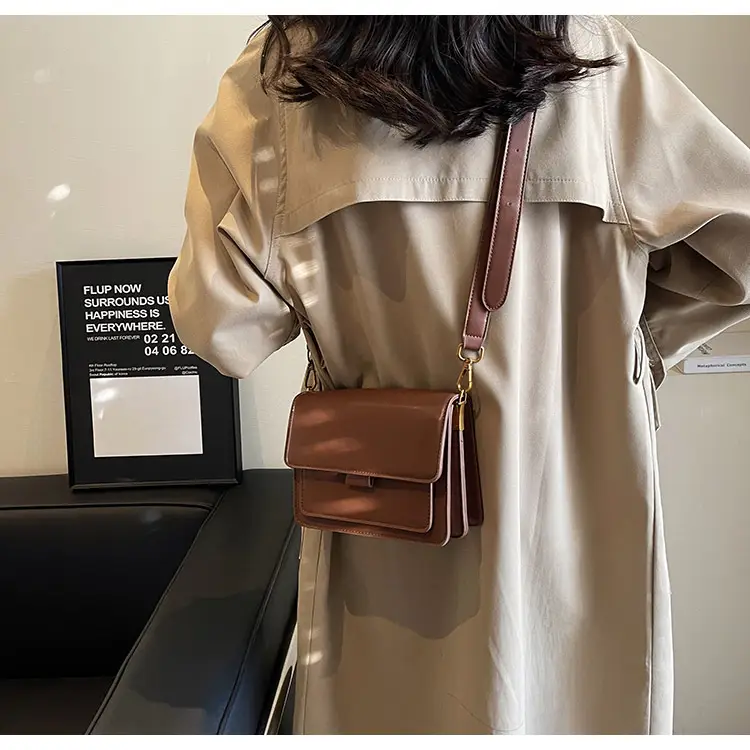 Women's Black Shoulder Messenger Bag 2023 — feature 23