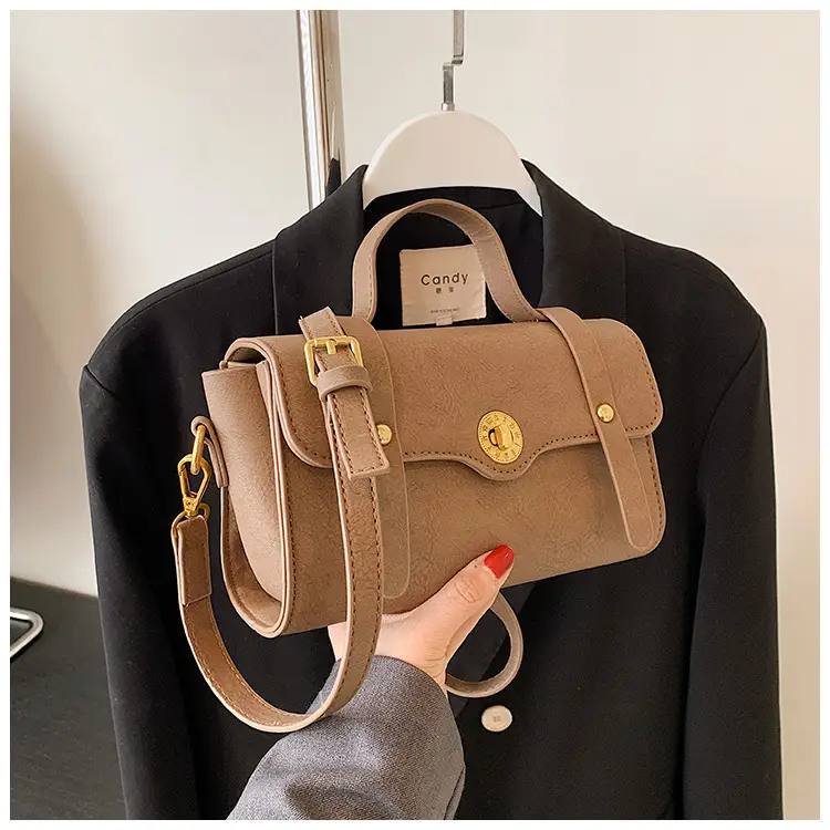 Women's Retro Messenger Bag Brown Shoulder Bag 2023 — feature 22