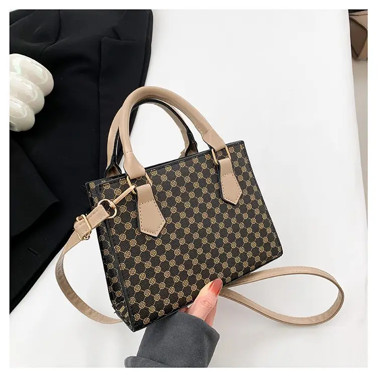 Women's Retro Contrast Crossbody Bag 2023 New Arrival - Image 4