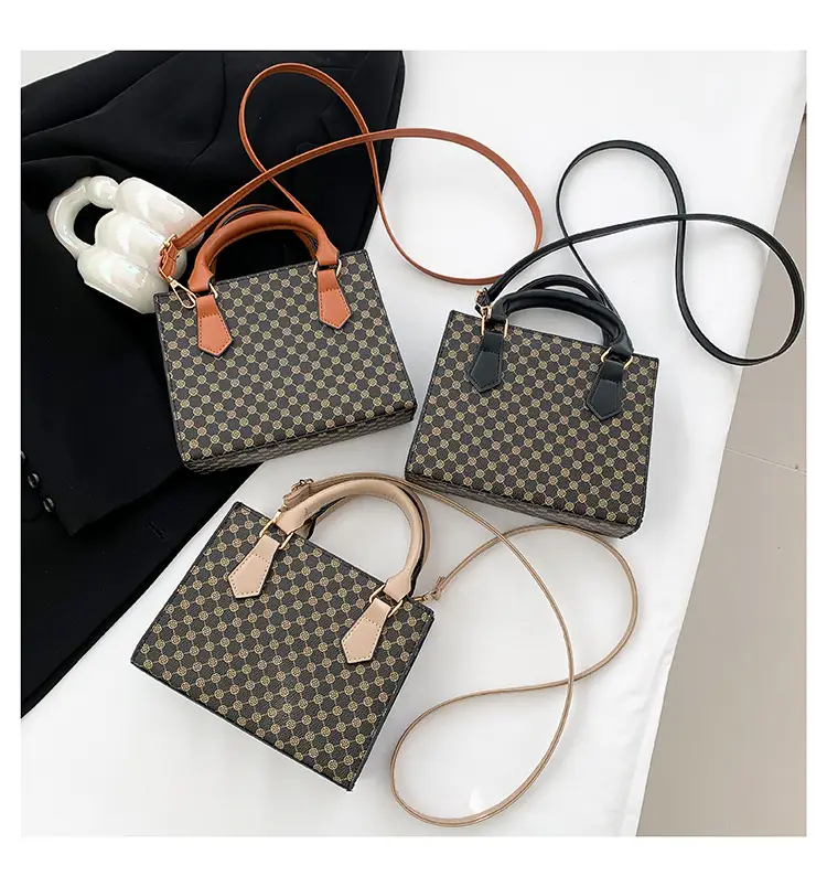 Women's Retro Contrast Crossbody Bag 2023 New Arrival — feature 33