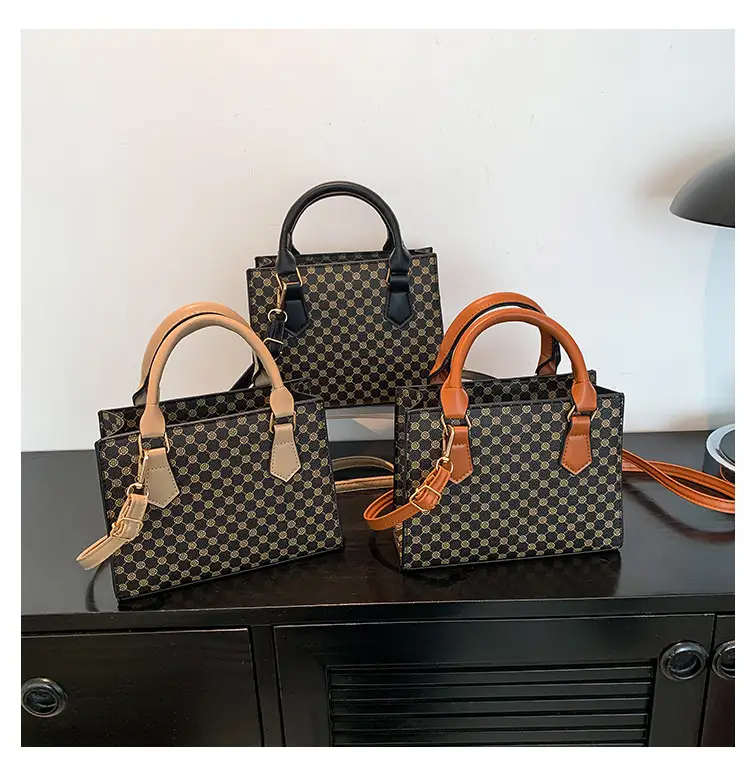 Women's Retro Contrast Crossbody Bag 2023 New Arrival — feature 9