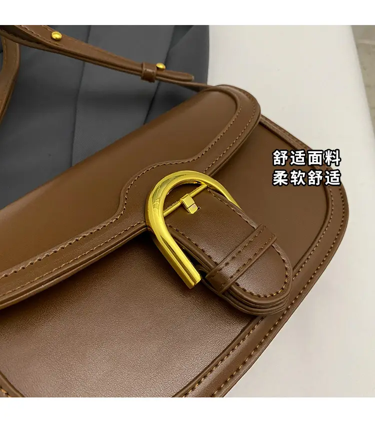 Brown Leather Crossbody Bag with Gold Clasp — feature 2